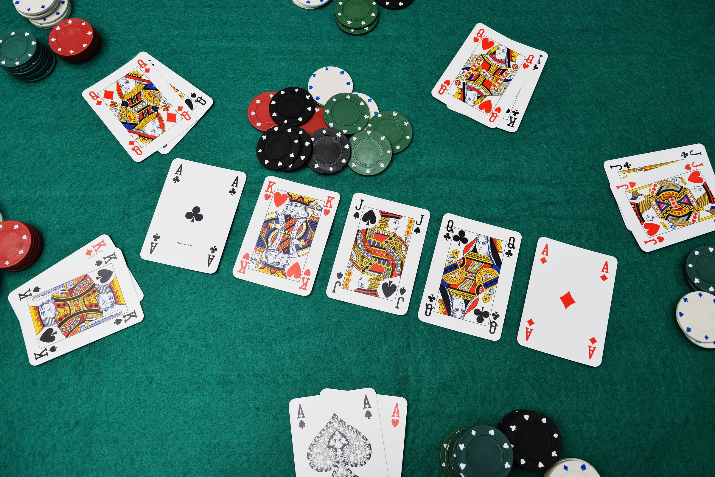 Poker ONLINE